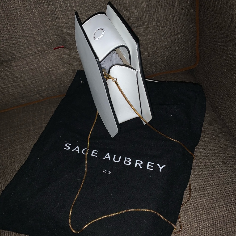 Sage Aubrey - Picture 3 of 3